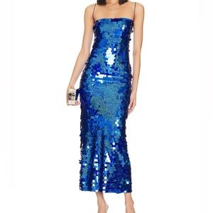 New Arrivals Phoenix Gown never worn! Size medium
